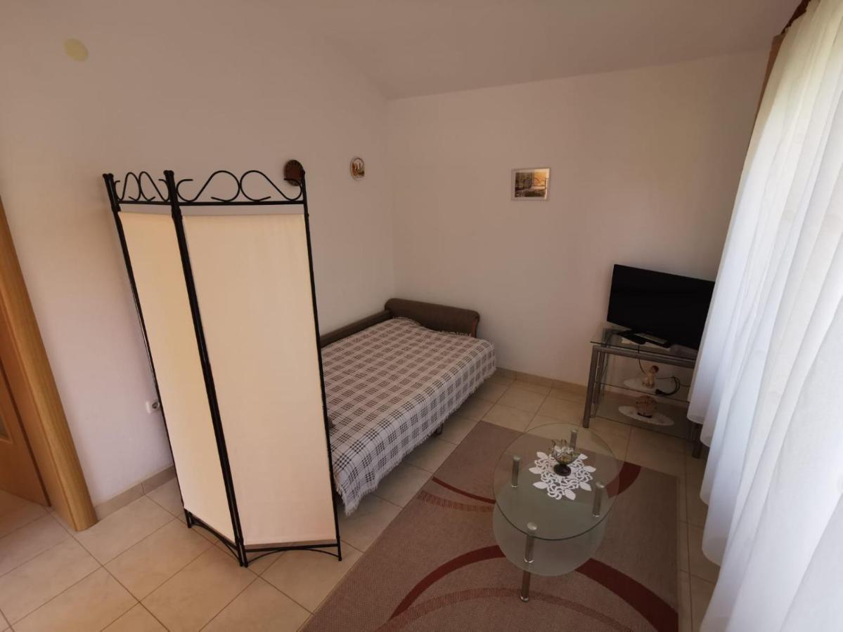 Apartman Zora Podstrana Kültér fotó