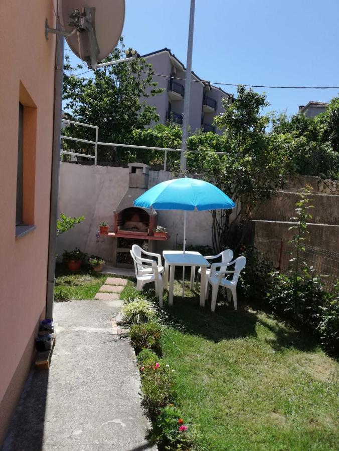 Apartman Zora Podstrana Kültér fotó